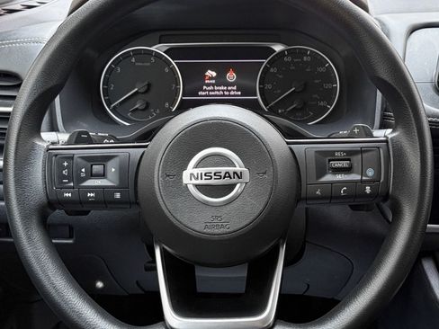 Used 2021 Nissan Rogue SV AWD/4WD image 18