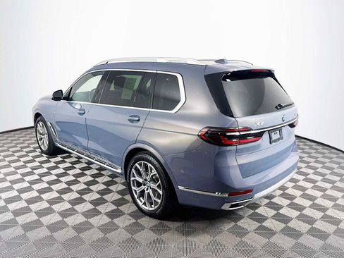Used 2025 BMW X7 xDrive40i image 9