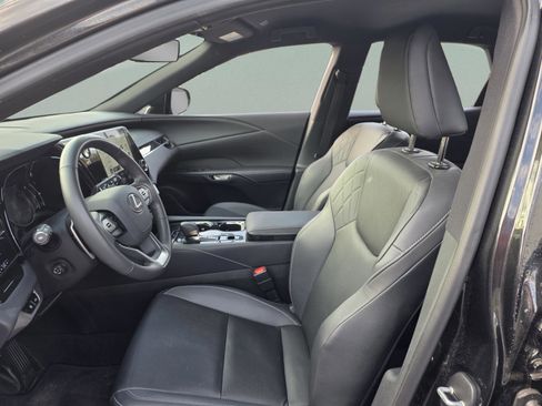 Used 2024 Lexus RX 350 FWD w/ Technology Package image 12