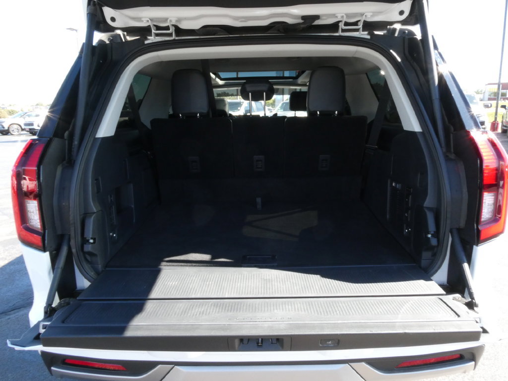 Used 2025 Ford Expedition Max Platinum w/ Driver's Package AWD/4WD image 16