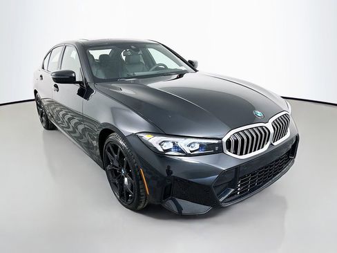 New 2026 BMW 330i Sedan w/ M Sport Package image 3