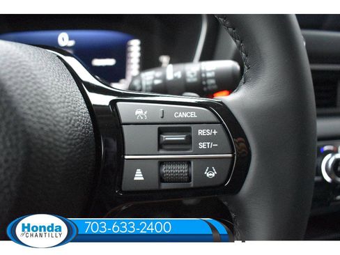 New 2026 Honda Pilot Touring image 13