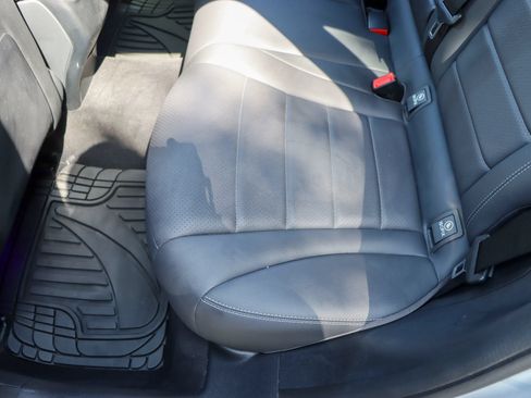 Used 2020 Mercedes-Benz GLC 300 image 18
