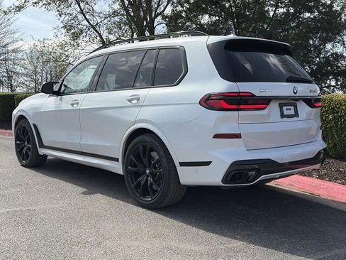 Certified 2026 BMW X7 M60i image 9
