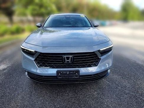Used 2023 Honda Accord EX-L image 10