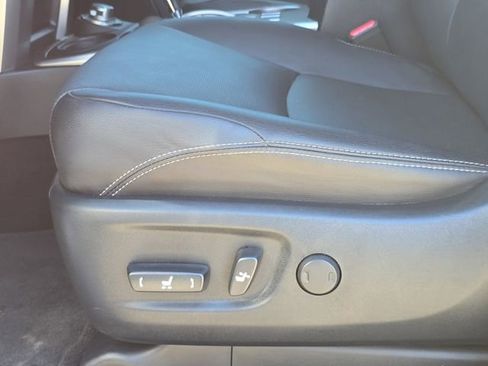 Used 2024 Toyota 4Runner Limited image 28