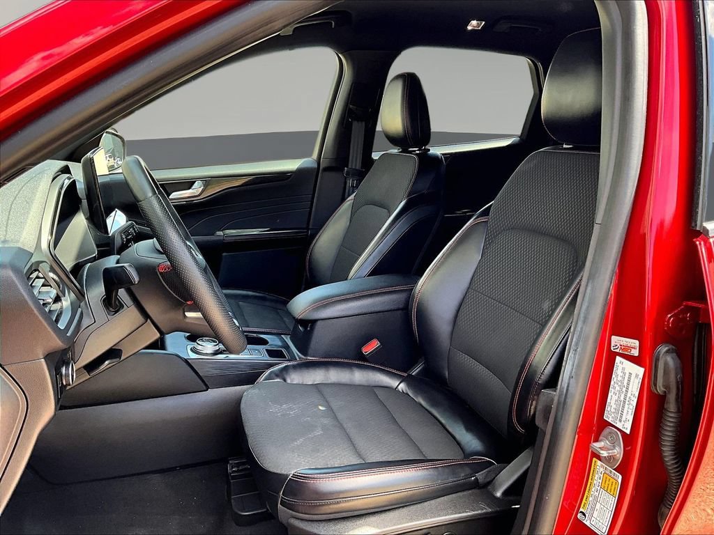 Used 2023 Ford Escape ST-Line Select w/ Tech Pack #2 AWD/4WD image 24