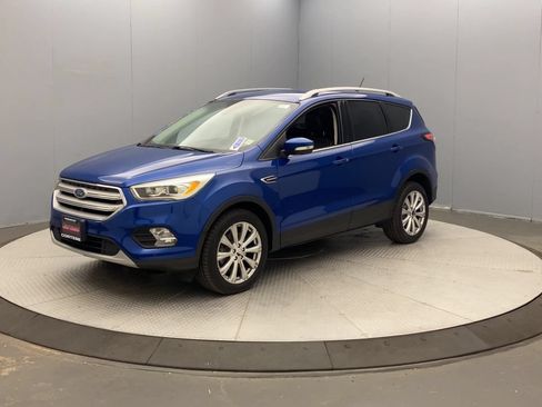 Used 2018 Ford Escape Titanium AWD/4WD image 9
