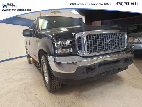 Used 2003 Ford Excursion XLT image 5