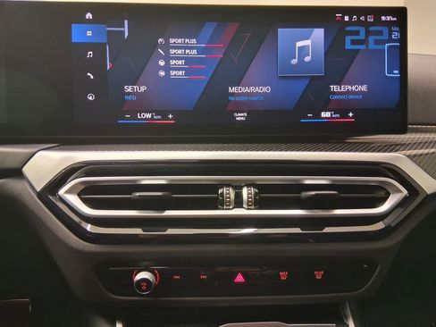 Used 2024 BMW M4 Competition RWD image 29