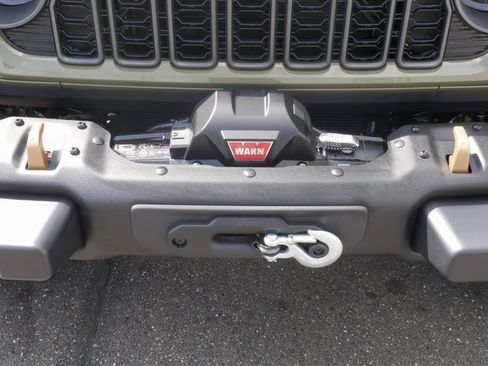 New 2025 Jeep Wrangler Unlimited Rubicon 392 image 10