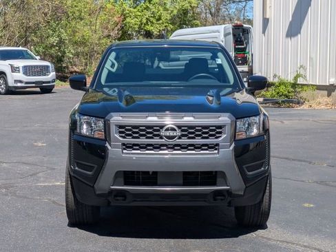 Used 2025 Nissan Frontier SV AWD/4WD image 8