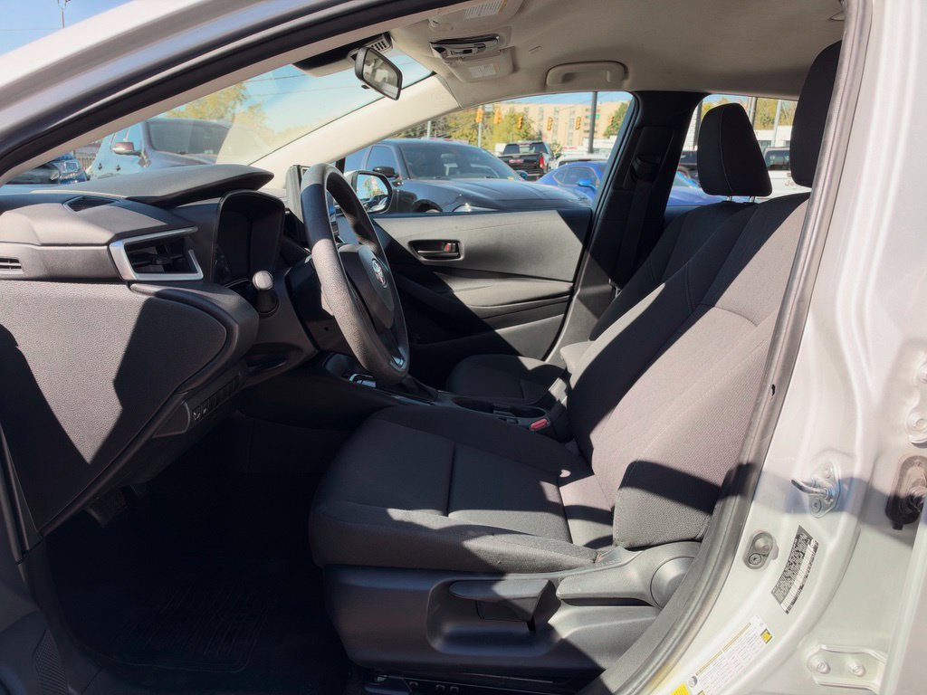 Used 2024 Toyota Corolla LE FWD image 12