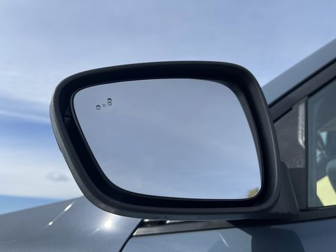 Used 2025 Ford Escape ST-Line w/ Tech Pack #1 image 12