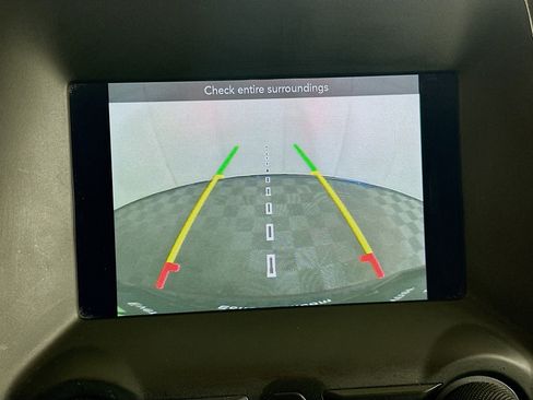 Used 2018 Dodge Durango SXT w/ 3rd Row Seating Group RWD image 21