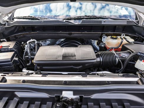 Used 2020 Chevrolet Silverado 1500 RST image 15