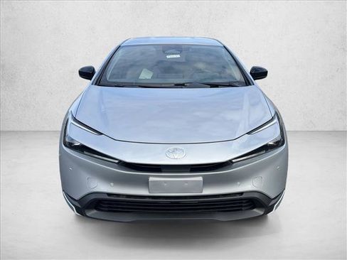 New 2026 Toyota Prius LE FWD image 6