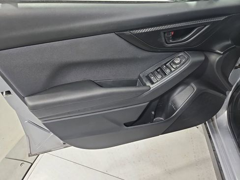 Used 2020 Subaru Crosstrek 2.0i Premium w/ Moonroof Package 2 image 11