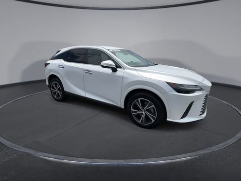 Used 2025 Lexus RX 350 FWD w/ Technology Package image 2