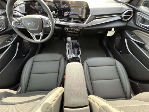 New 2026 Chevrolet Trax ACTIV w/ Sunroof Package image 14