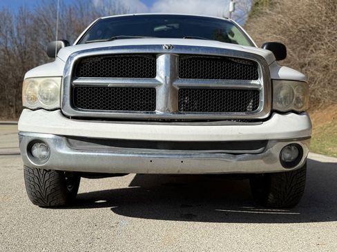 Used 2004 Dodge Ram 1500 Truck SLT w/ Trailer Tow Group image 3