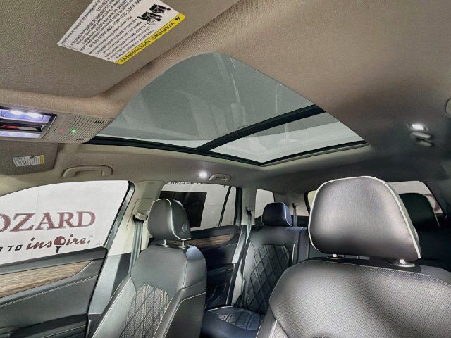 Used 2024 Volkswagen Atlas SEL Premium R-Line AWD/4WD image 27