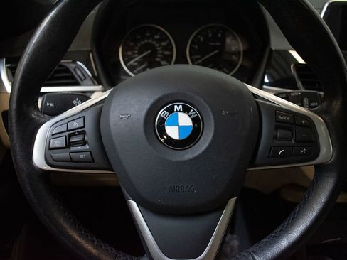 Used 2017 BMW X1 xDrive28i AWD/4WD image 12