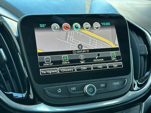 Used 2017 Chevrolet Volt Premier w/ Driver Confidence II Package image 23