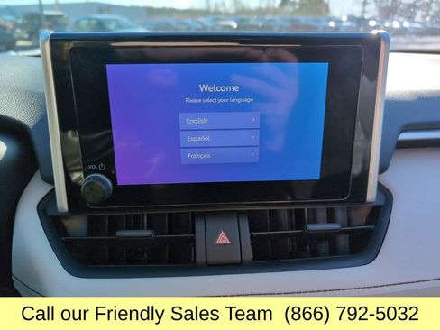 New 2025 Toyota RAV4 XLE w/ Convenience Package image 18