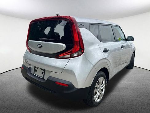 Used 2020 Kia Soul LX FWD image 15