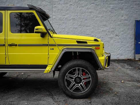Used 2018 Mercedes-Benz G 550 Squared image 16