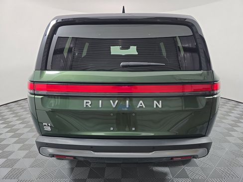 Used 2024 Rivian R1S Adventure AWD/4WD image 4