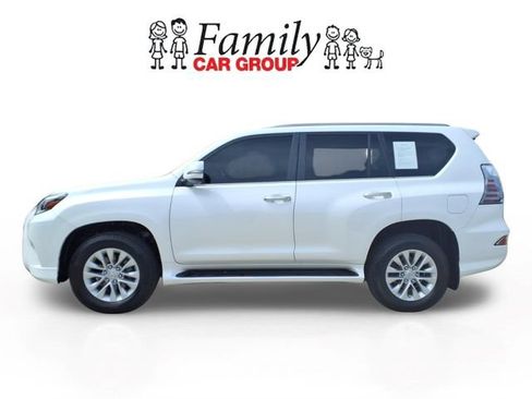 Used 2020 Lexus GX 460 Premium w/ Premium Package AWD/4WD image 2