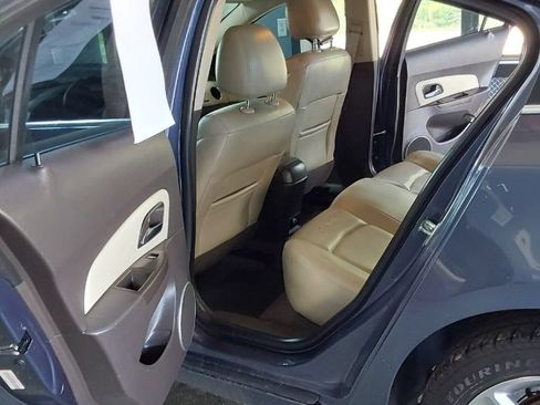 Used 2013 Chevrolet Cruze LT w/ Enhanced Safety Package FWD image 18