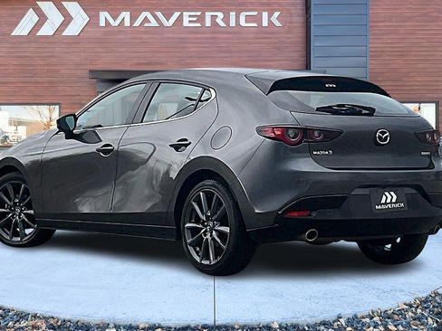 Used 2023 MAZDA MAZDA3 s image 4