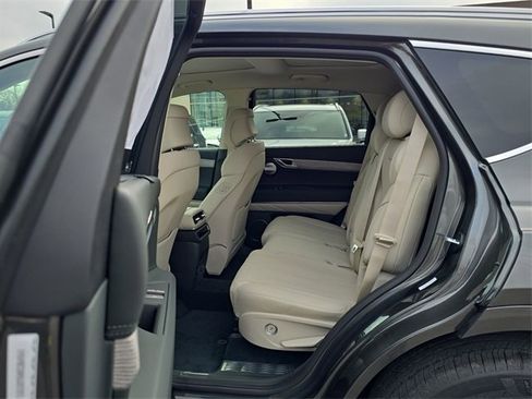 Used 2025 Genesis GV80 2.5T Advanced image 23