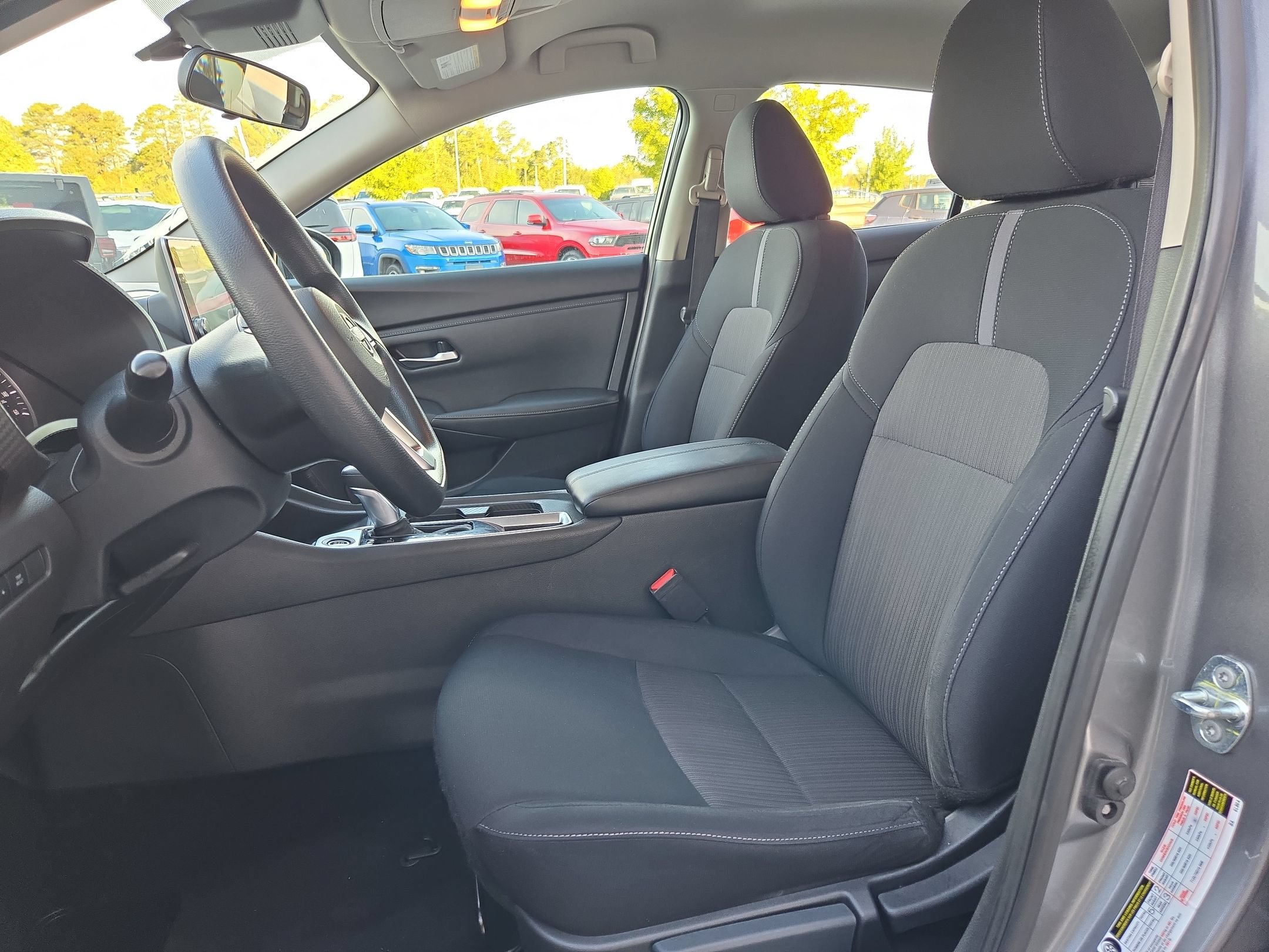 Used 2024 Nissan Sentra SV FWD image 24
