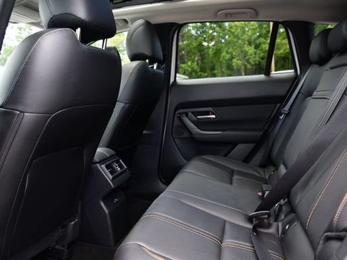 Used 2025 MAZDA CX-50 AWD 2.5 Hybrid w/ Premium Pkg image 22