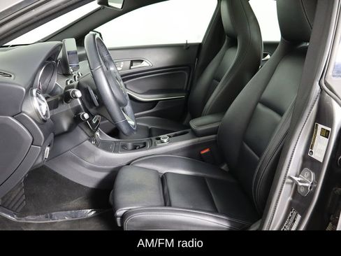 Used 2019 Mercedes-Benz CLA 250 image 7