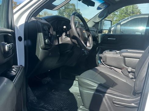 Used 2020 Chevrolet Silverado 2500 W/T w/ WT Convenience Package image 13