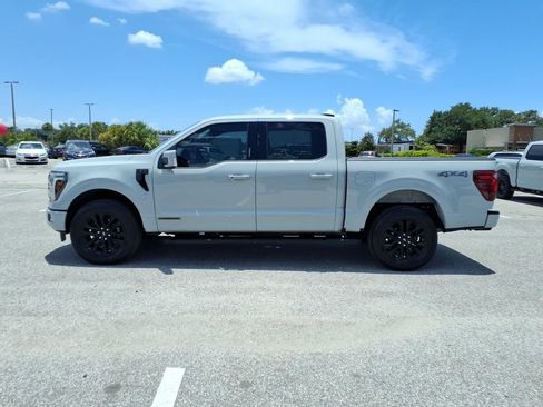 Used 2024 Ford F150 Lariat w/ Equipment Group 502A High AWD/4WD image 4