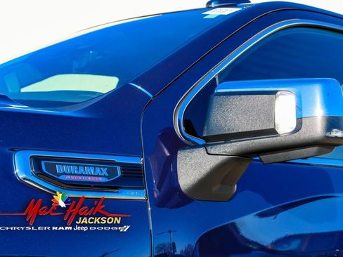 Used 2023 GMC Sierra 1500 Denali w/ Denali Reserve Package image 3