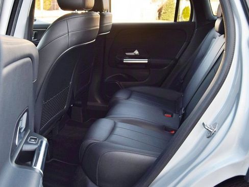 Used 2021 Mercedes-Benz GLA 250 4MATIC w/ Premium Package image 34