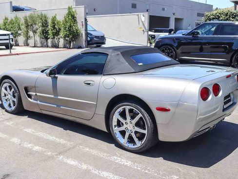 Used 2002 Chevrolet Corvette Convertible w/ Preferred Equipment Group2 RWD image 5