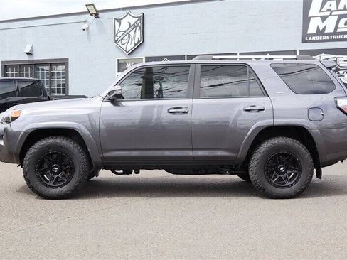 Used 2021 Toyota 4Runner SR5 Premium w/ Moonroof Package AWD/4WD image 2