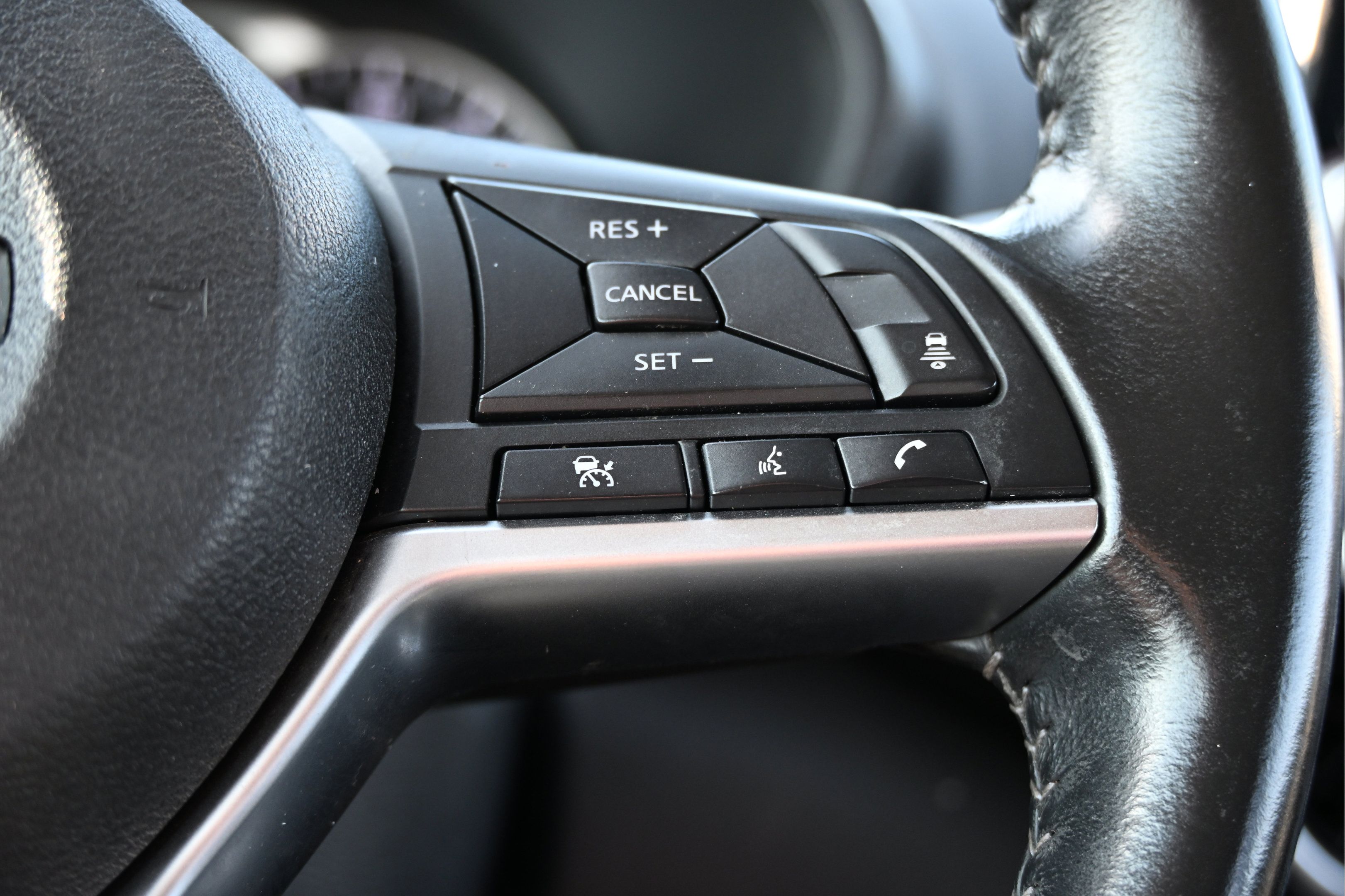 Used 2021 Nissan Sentra SV FWD image 26