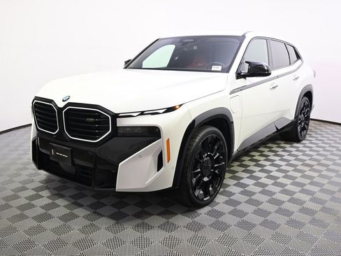 Used 2023 BMW XM AWD/4WD image 1