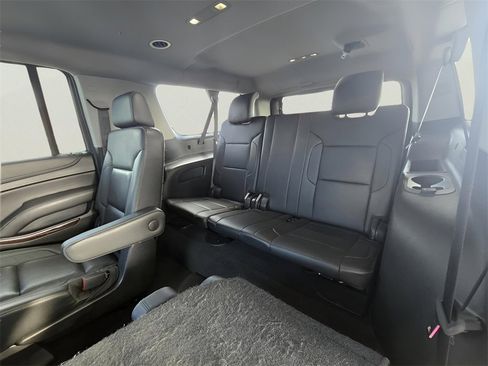 Used 2019 GMC Yukon XL SLT image 16