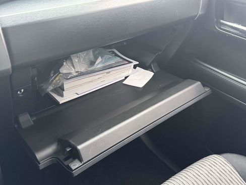 Used 2024 Toyota 4Runner SR5 image 33