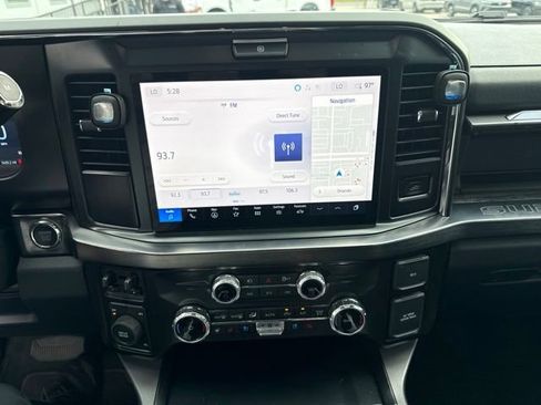 Used 2025 Ford F250 Lariat AWD/4WD image 9